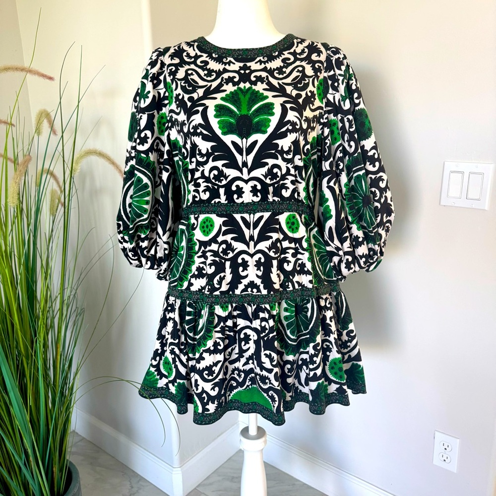 Alice & Olivia SHAYLA PLEATED SLEEVE TIERED DRESS size 14